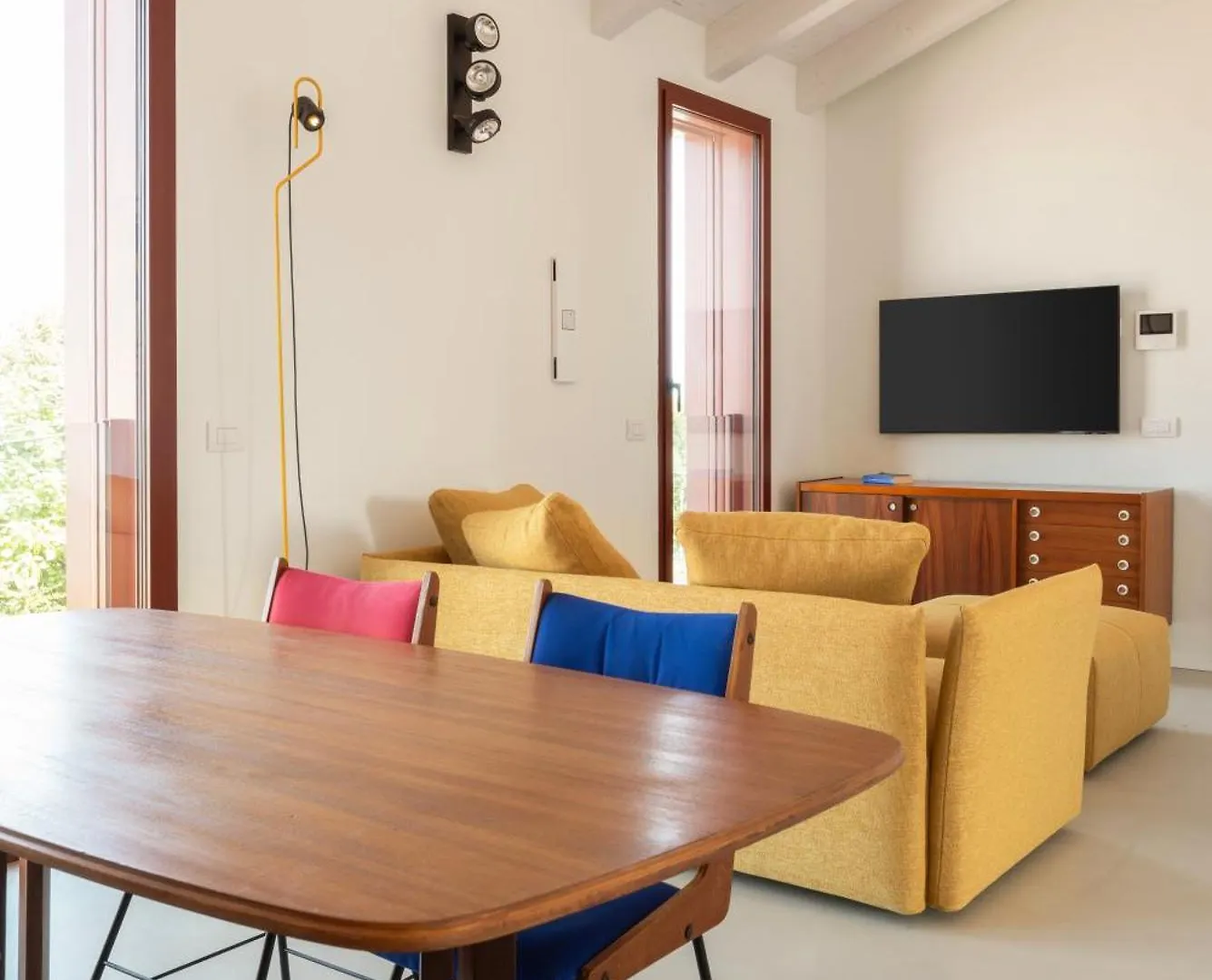 Molly Apartments Формиджине Италия